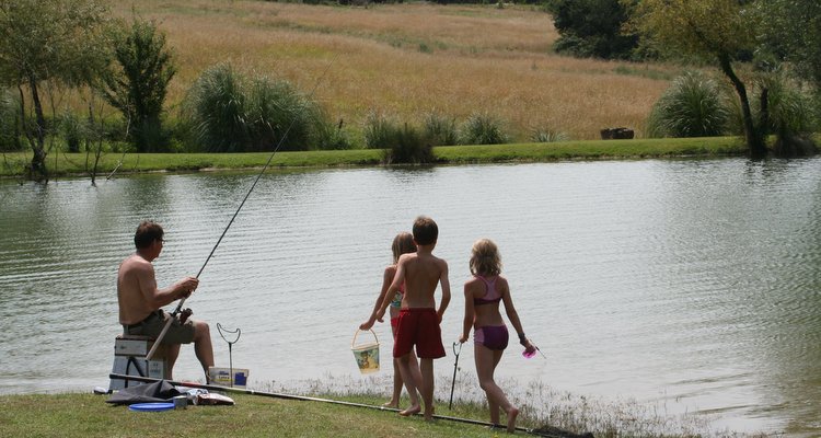 Pêche avec les enfants